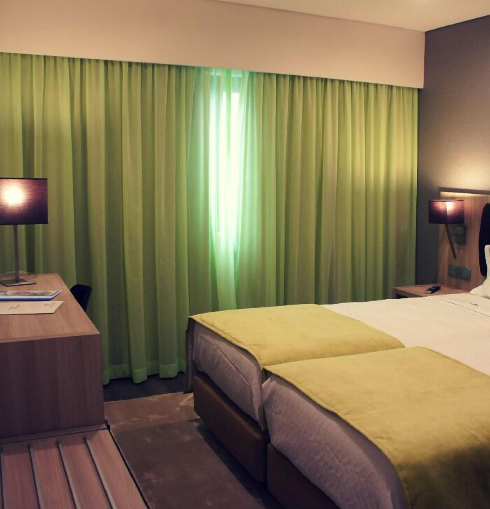 Vip Executive Zurique Hotel Lisbon Exterior photo
