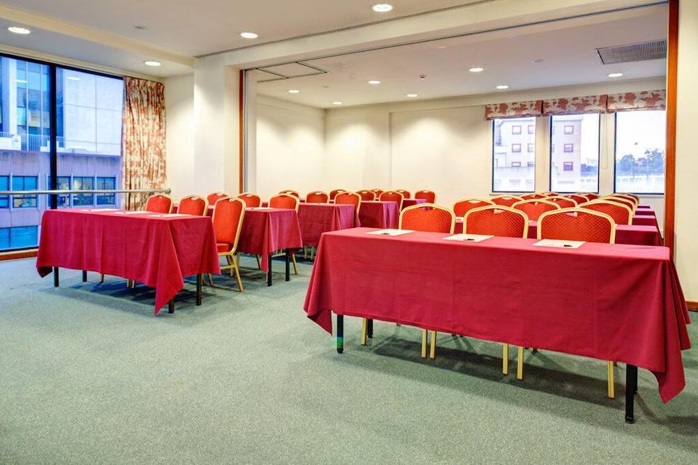 Vip Executive Zurique Hotel Lisbon Exterior photo